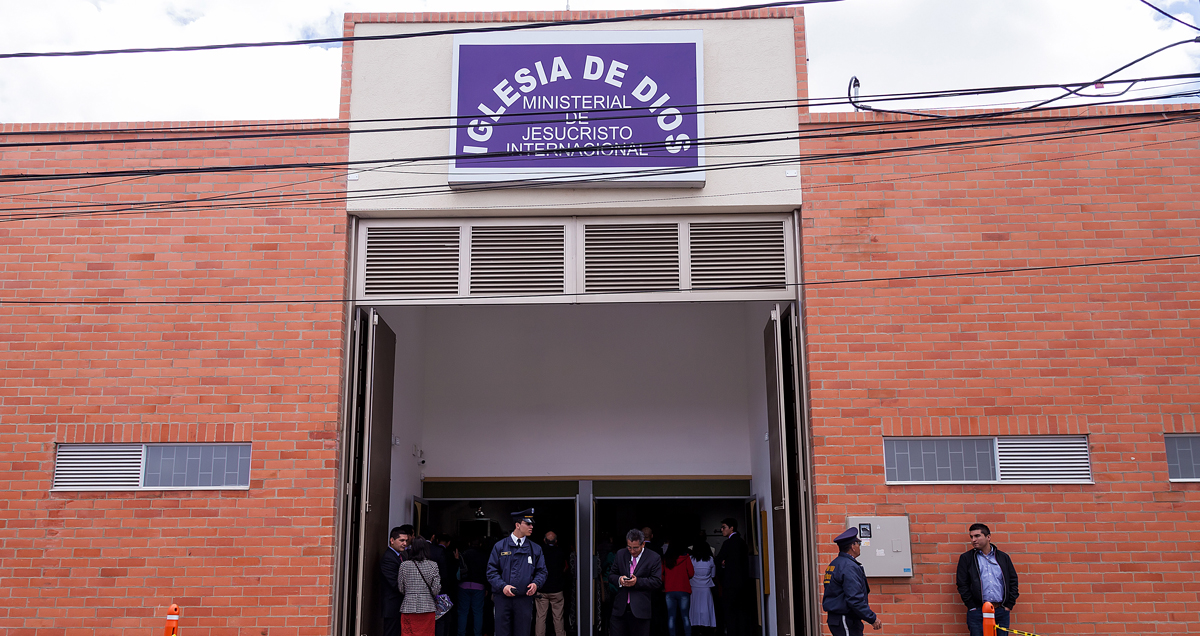 Fotos del nuevo local temporal Iglesia del Barrio Las Ferias, Bogotá -  Iglesia de Dios Ministerial de Jesucristo Internacional - IDMJI