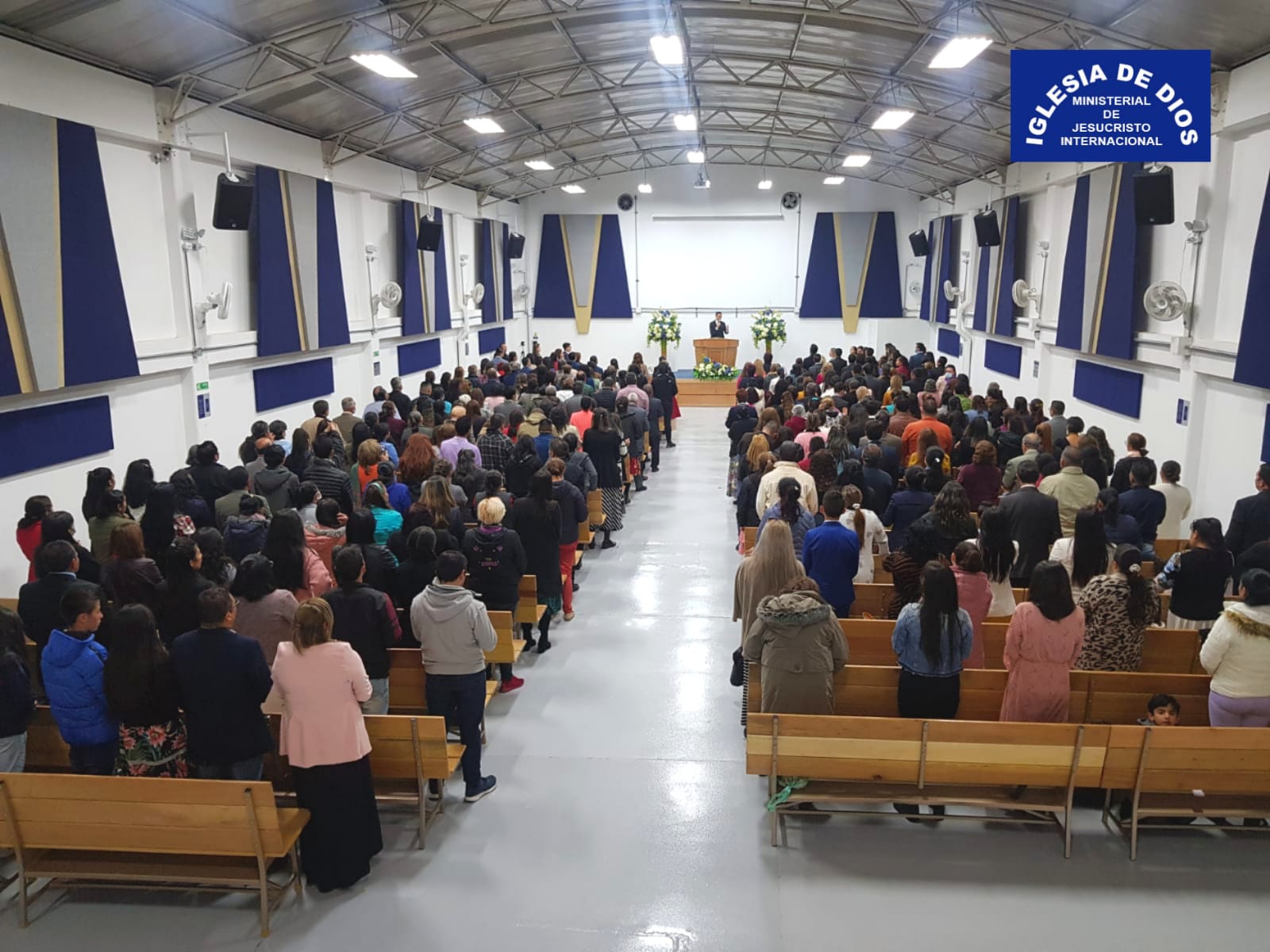 Fotos de la apertura de la Iglesia en Lijacá, Bogotá, Colombia  (Anteriormente Verbenal) - Iglesia de Dios Ministerial de Jesucristo  Internacional - IDMJI